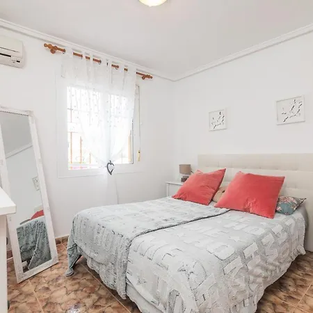Casa Blanca La Grande - Swimming Pool - Jacuzzi Xxl - 2,4km - Airport 12 Km - Center 1km