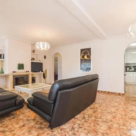 Villa Casa Blanca La Grande - Swimming Pool - Jacuzzi Xxl - 2,4km - Airport 12 Km - Center 1km
