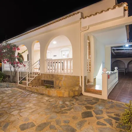 Villa Casa Blanca La Grande - Swimming Pool - Jacuzzi Xxl - 2,4km - Airport 12 Km - Center 1km *