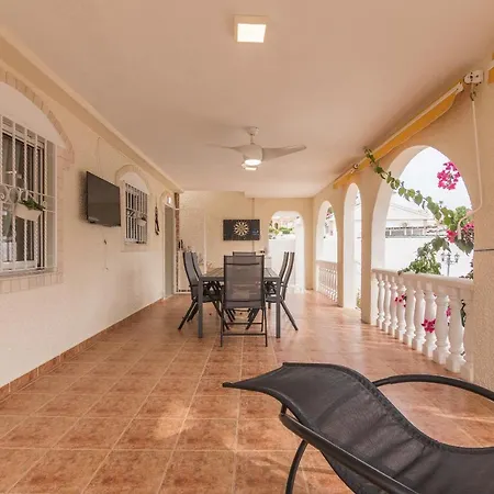 Casa Blanca La Grande - Swimming Pool - Jacuzzi Xxl - 2,4km - Airport 12 Km - Center 1km Villa *