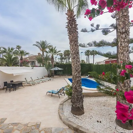 Casa Blanca La Grande - Swimming Pool - Jacuzzi Xxl - 2,4km - Airport 12 Km - Center 1km *